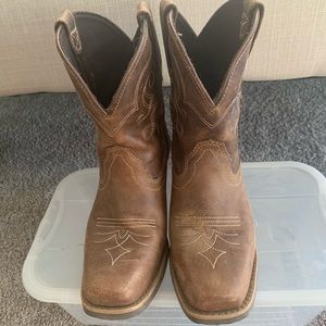 Justin’s women’s boots